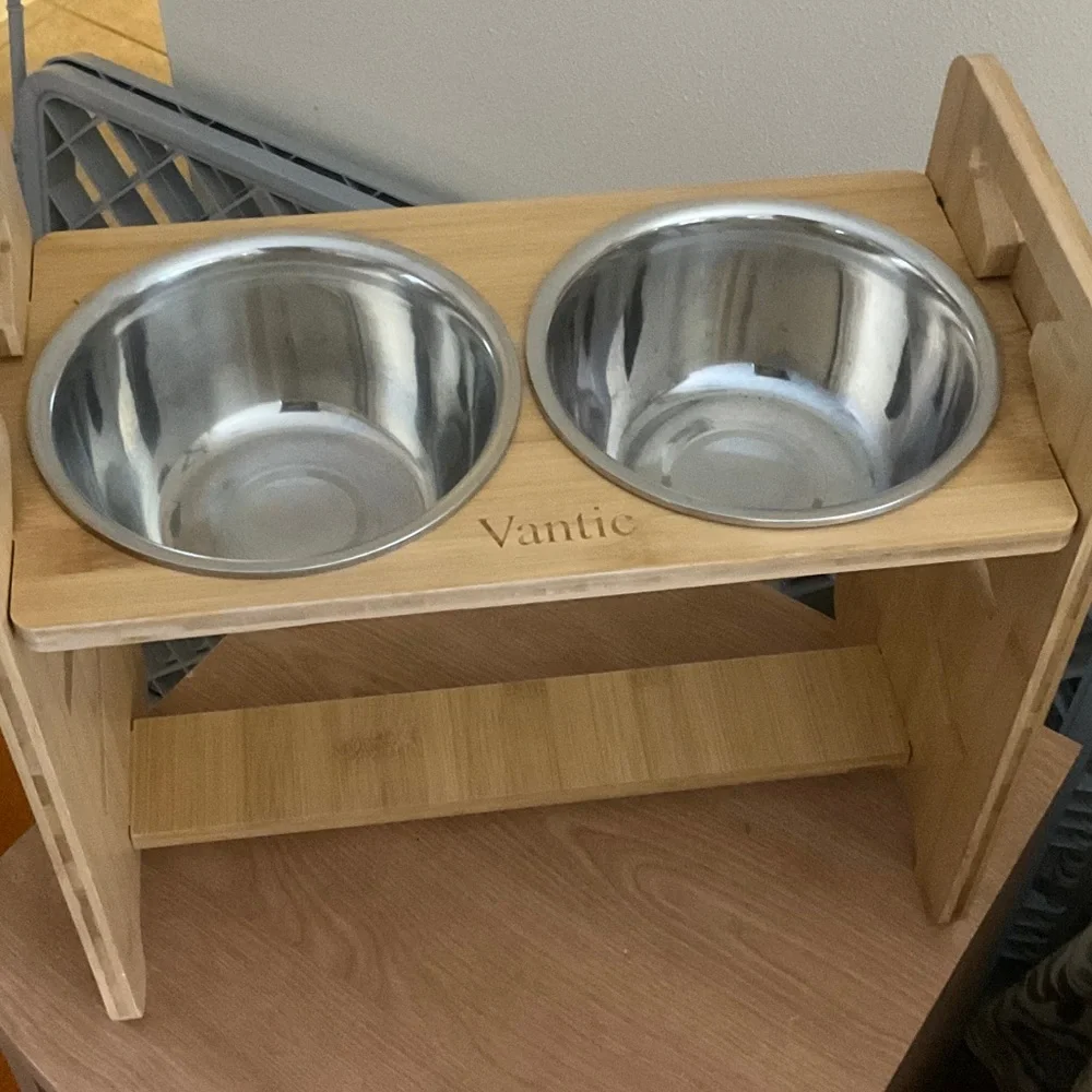 Vantic Bamboo Pet Feeder with Stainless Steel Bowls